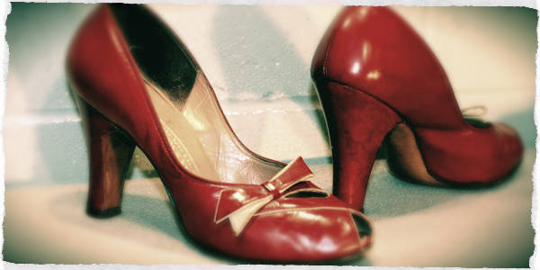 women shoes 1950s_01