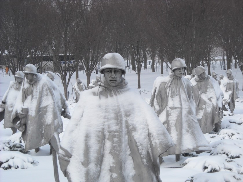 korean war memoria in snow