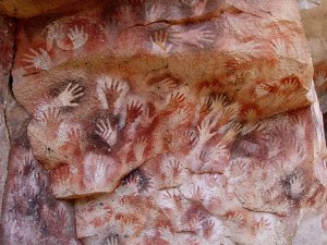 Cave Painting SantaCruz-CuevaManos-P2210651b