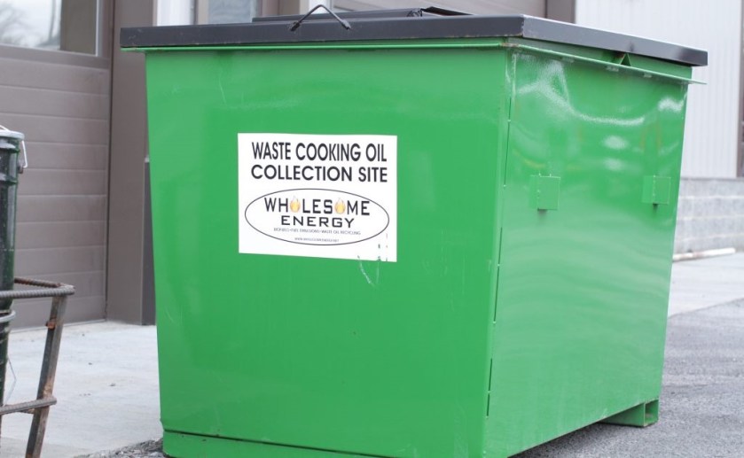 cooking oil cropped.jpg