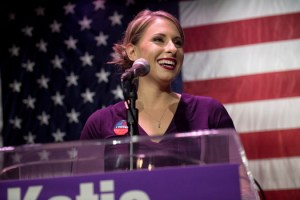 LDN-L-ELX-CONGRESS25-HILL-1107