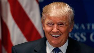 trump-laugh-690x393