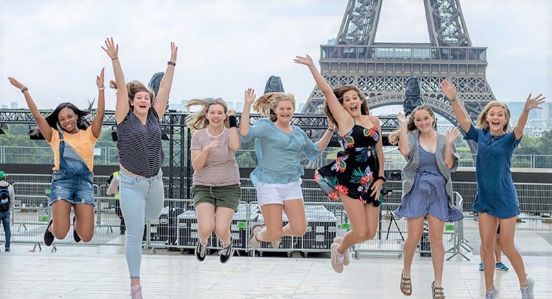 Why Are These Frenchwomen&nbsp;Smiling?